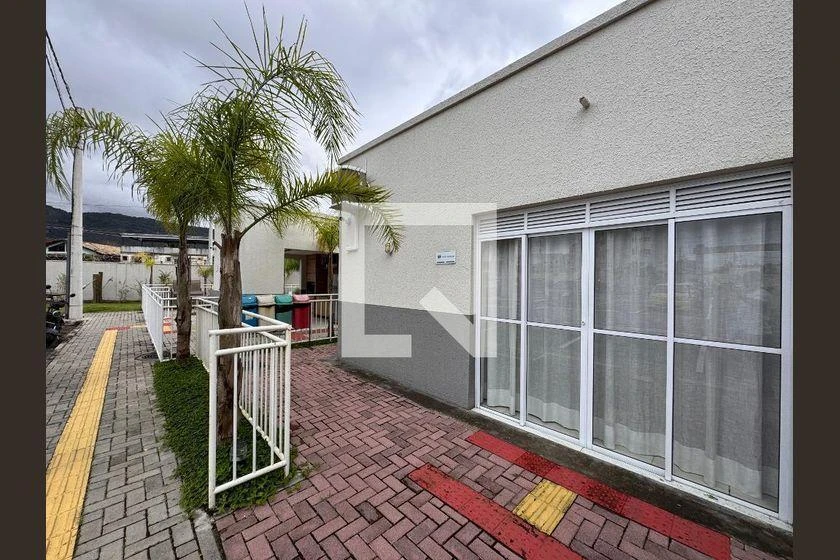 Apartamento de 2 quartos em condomínio com academia — photo 7