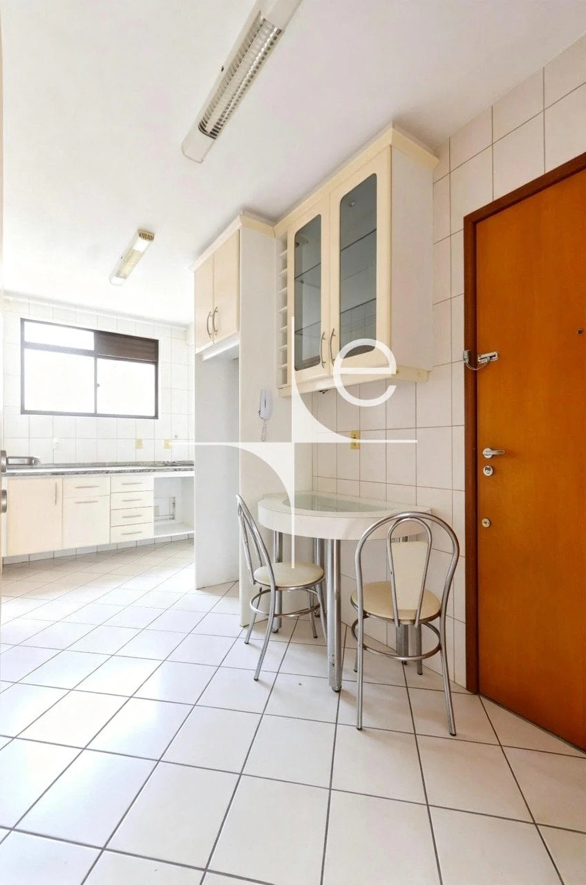 Apartamento de 3 dormitorios con suite y balcón, 81 m² — photo 13