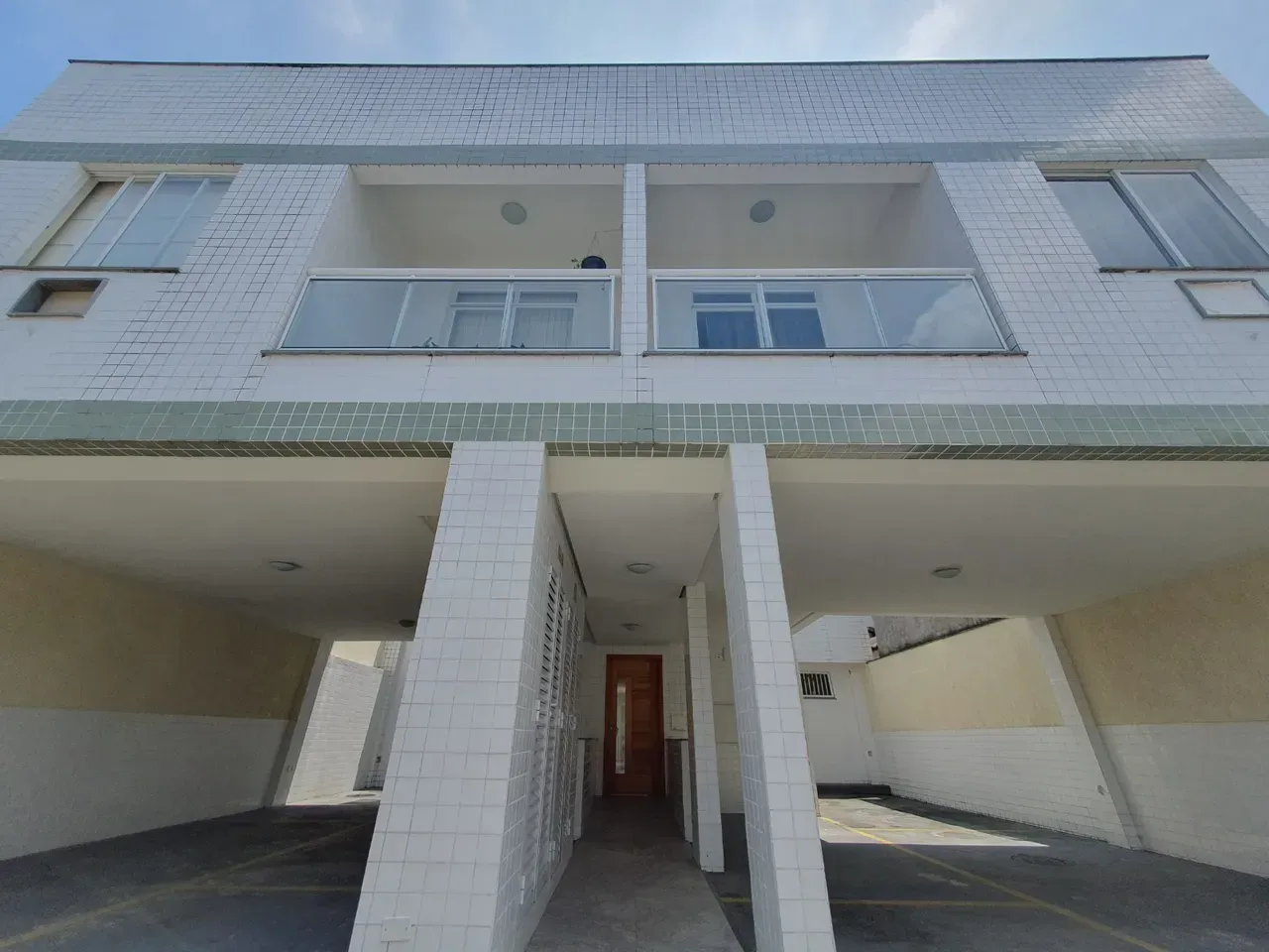 1-bedroom apartment with balcony and 1 parking space — photo 6