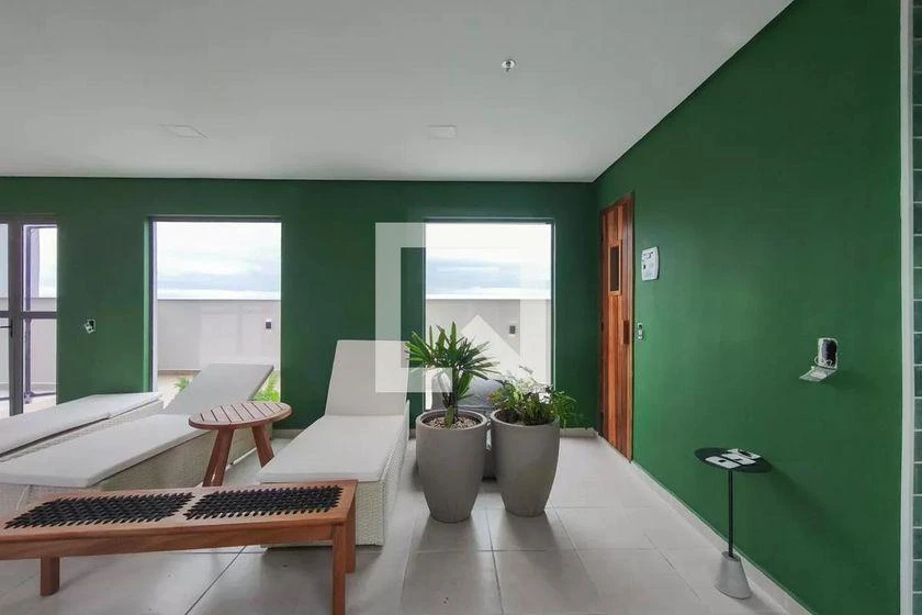 Garden-style apartment with 2 bedrooms and a balcony — photo 46