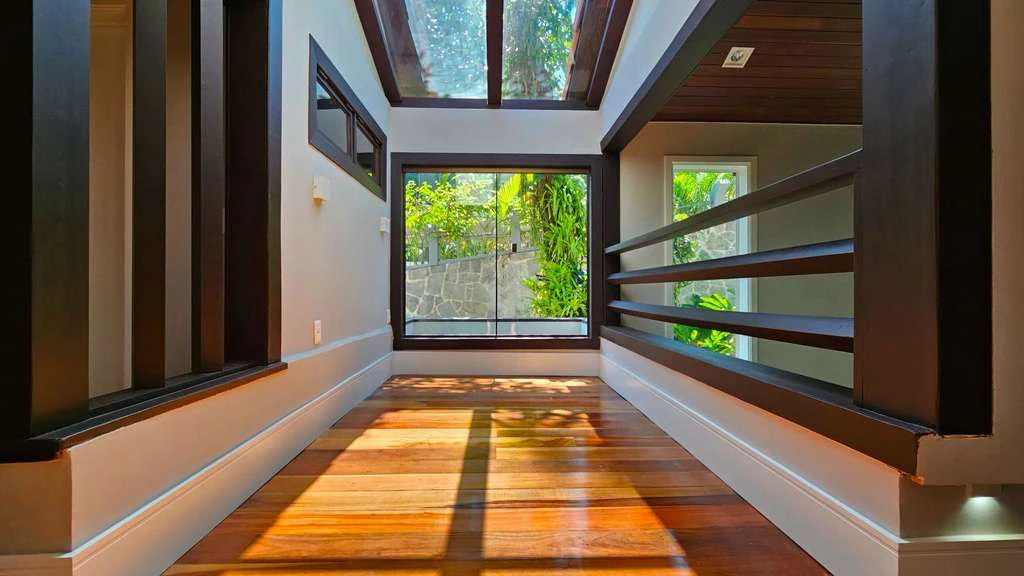 Condo house with 5 bedrooms and a gas kitchen — photo 2