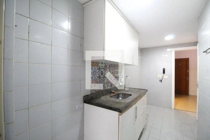 3-bedroom apartment in a building with a sauna — photo 36