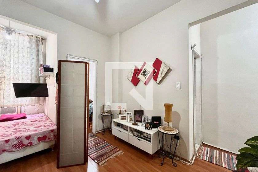 Furnished 40 m² apartment with 1 bedroom and 1 bathroom — photo 6