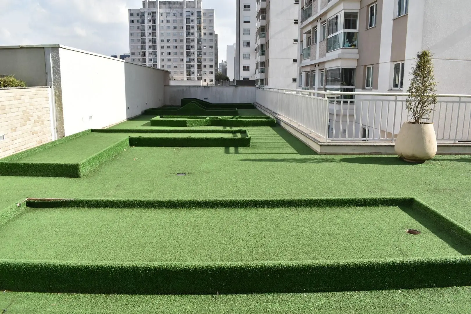 2-bedroom apartment with a home office in Curitiba — photo 46