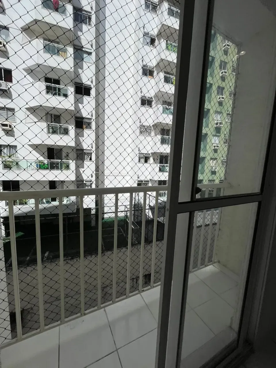 2-bedroom, 2-bath apartment with gas stove kitchen — photo 5