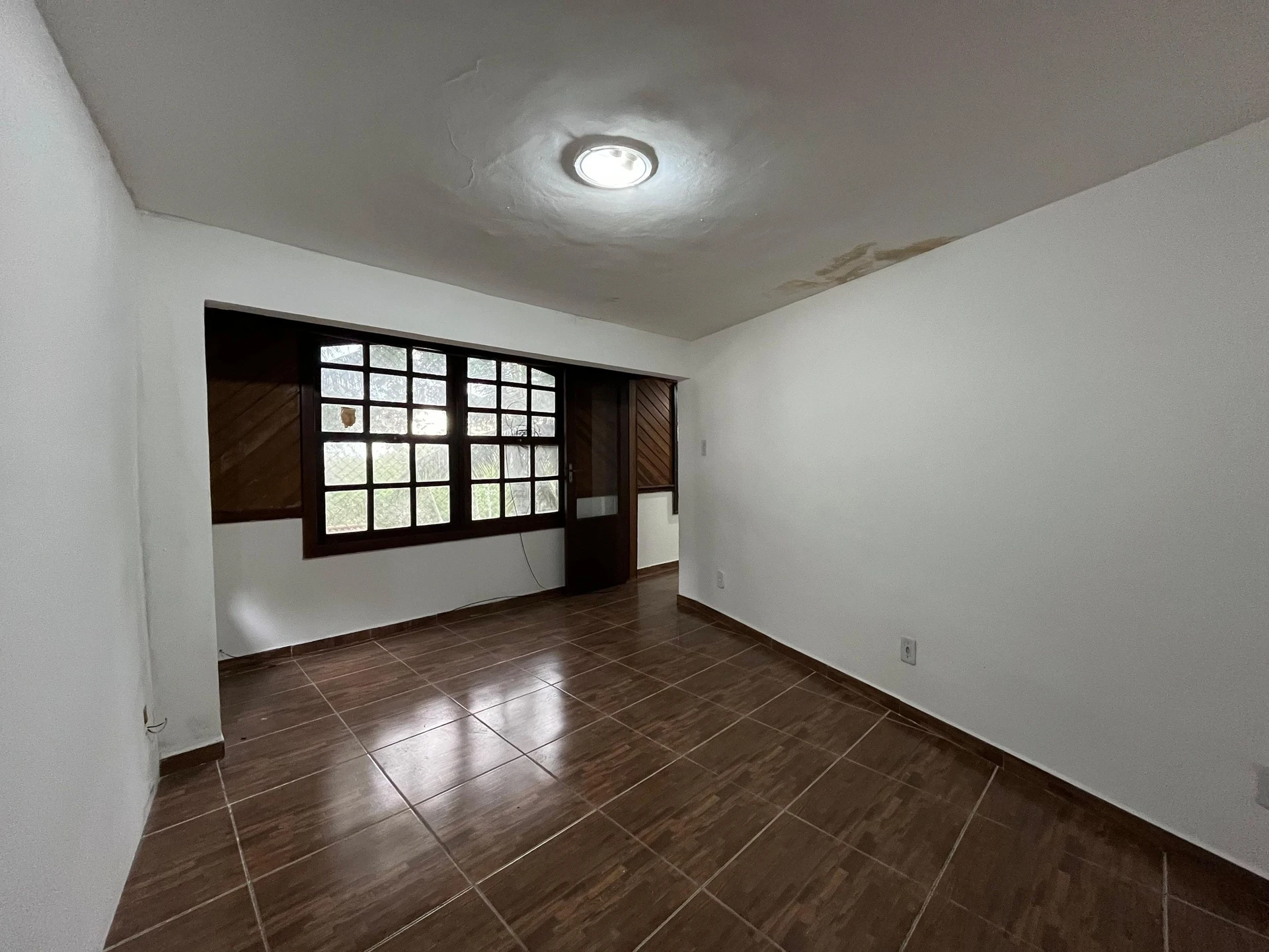 Casa em condomínio desocupada com 2 quartos e 1 banheiro — photo 12