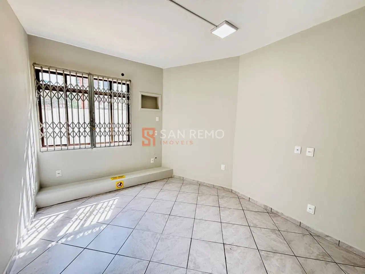 Casa de 5 dormitorios y 353 m² — photo 8