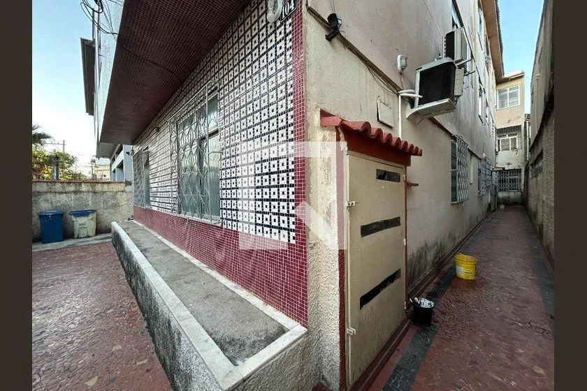 One-bedroom apartment, 60 m² — photo 3