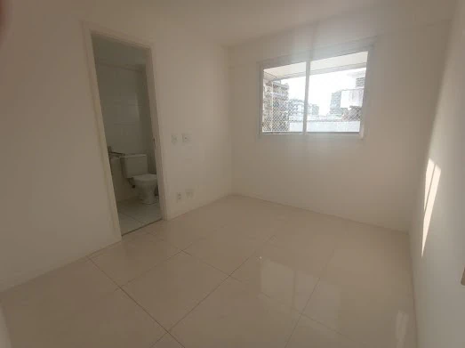 77 m² apartment with 3 bedrooms and 2 parking spots — photo 13