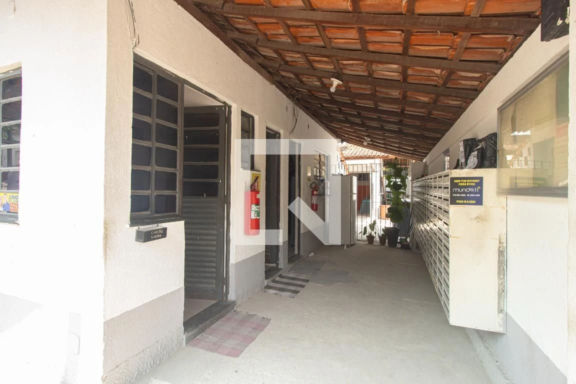 2-bedroom apartment with 1 bathroom and parking — photo 34