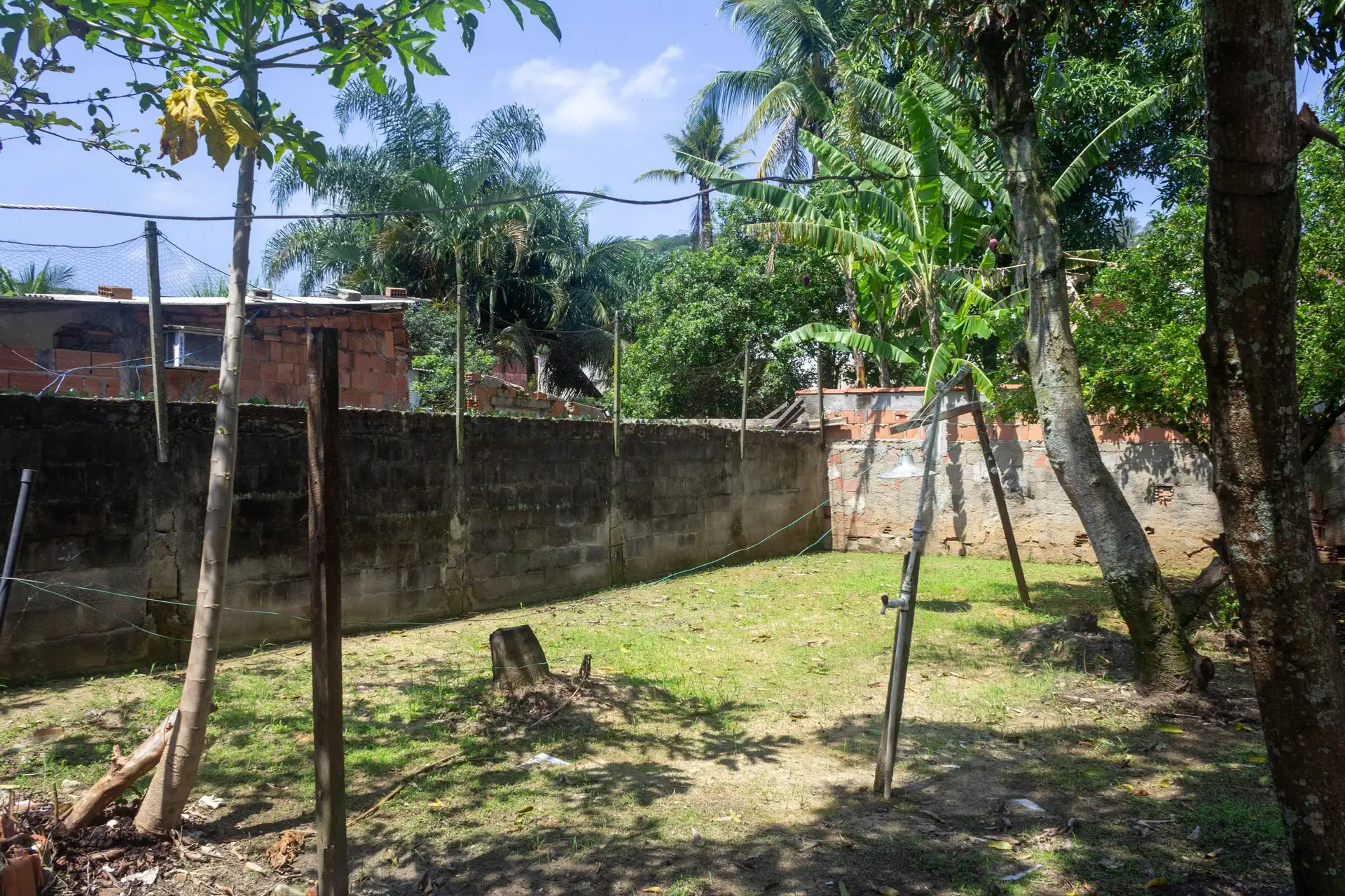 3-bedroom house, 1 with its own bathroom, 400 m² — photo 20