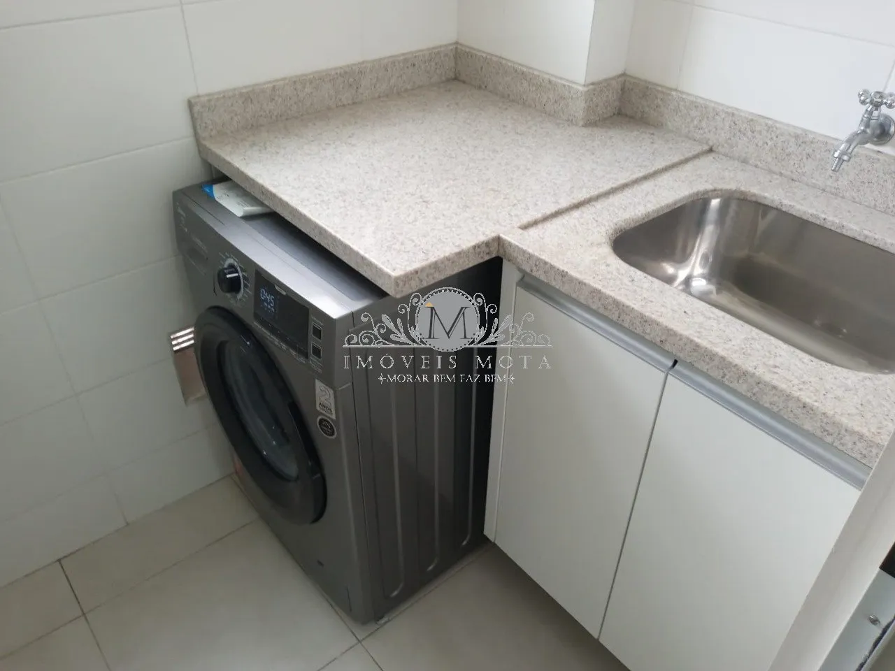 Departamento de 2 dormitorios con balcón cerrado con vidrio — photo 19