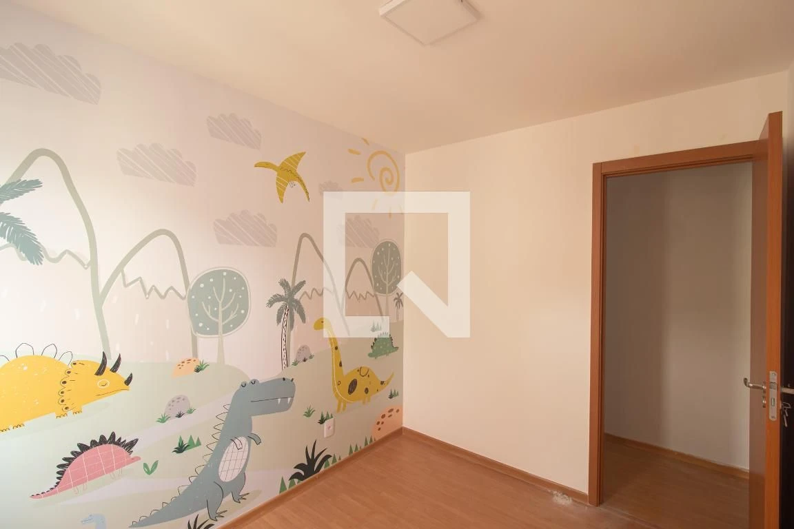 Apartamento de 2 quartos em condomínio com piscina — photo 39