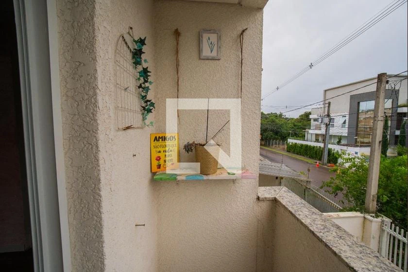 3-bedroom house with a garden in Curitiba — photo 27