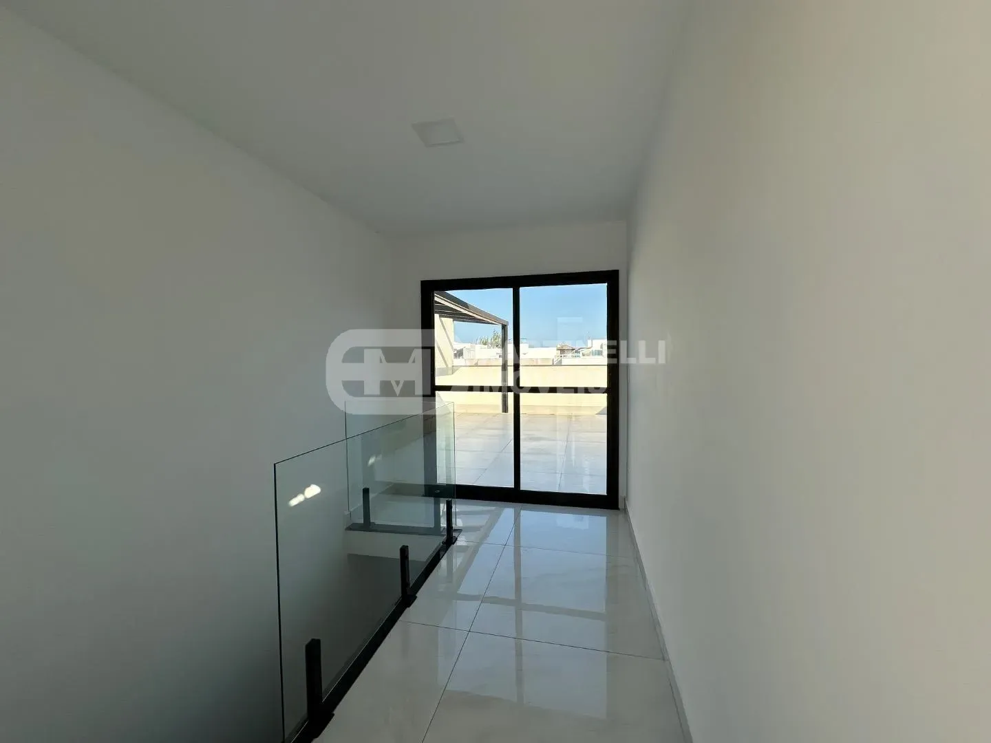 Apartamento de 3 quartos em condomínio com piscina — photo 4
