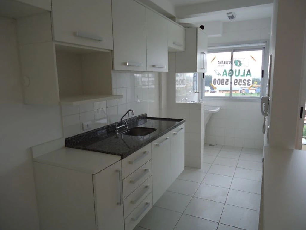 3-bedroom apartment, 1 with its own bathroom, 126 m² — photo 10