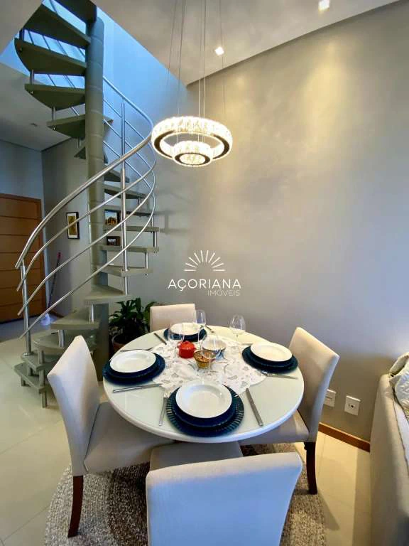 2-bedroom apartment with suite, 107 m² total — photo 2
