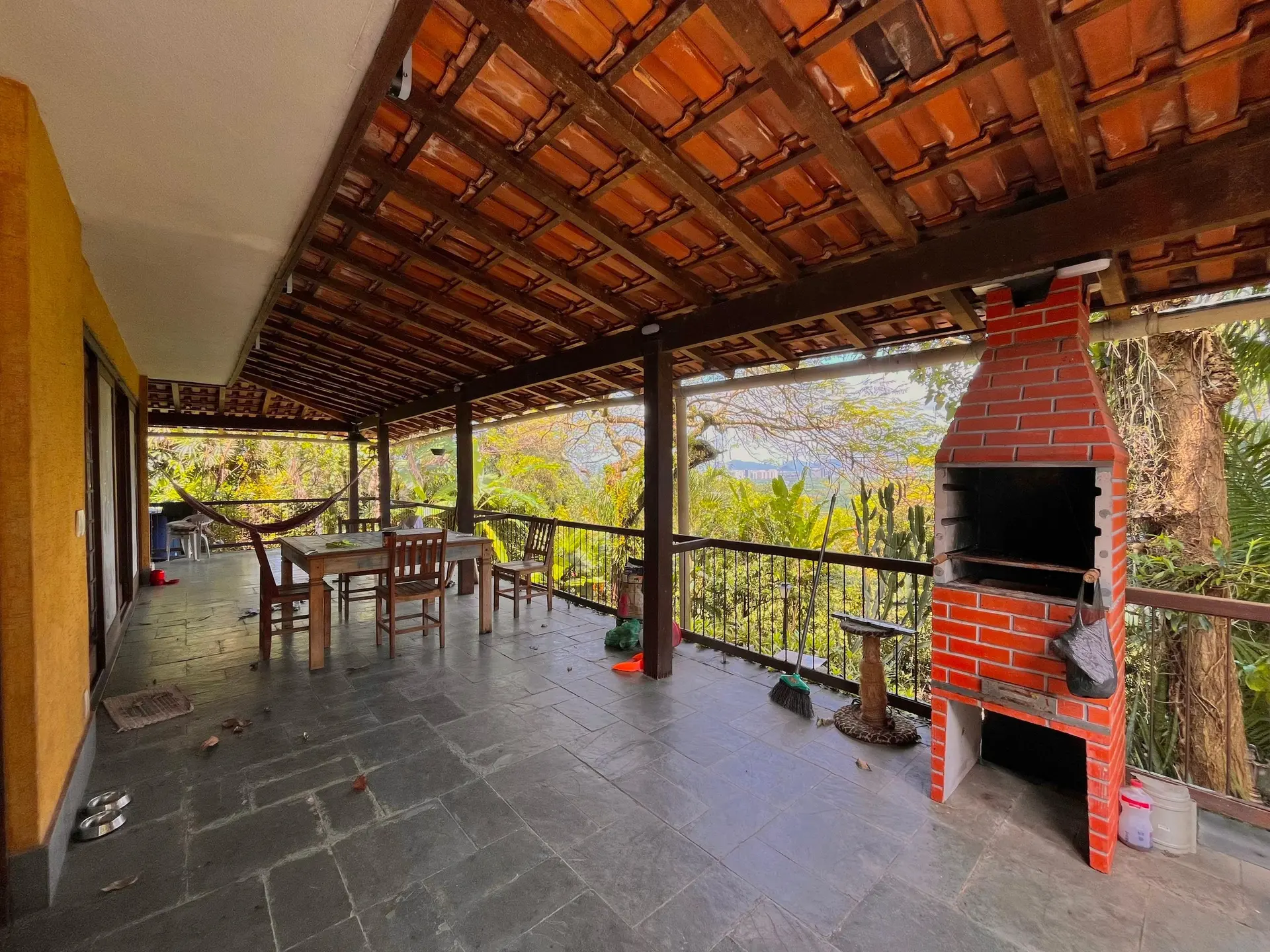 Ванна та 4 спальні: будинок 350 м² — photo 73