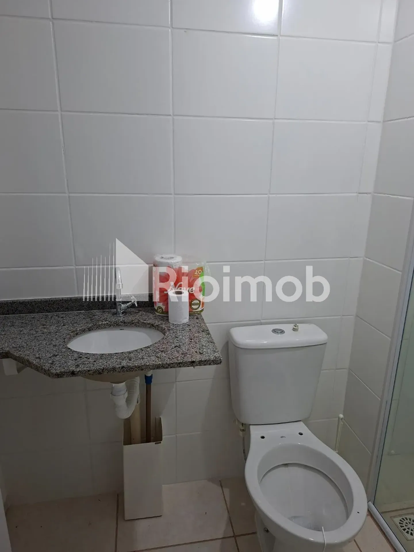 Apartamento de 2 quartos em condomínio com piscina — photo 11