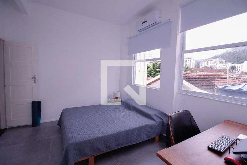Rental apartment with 2 bedrooms and a balcony — photo 8