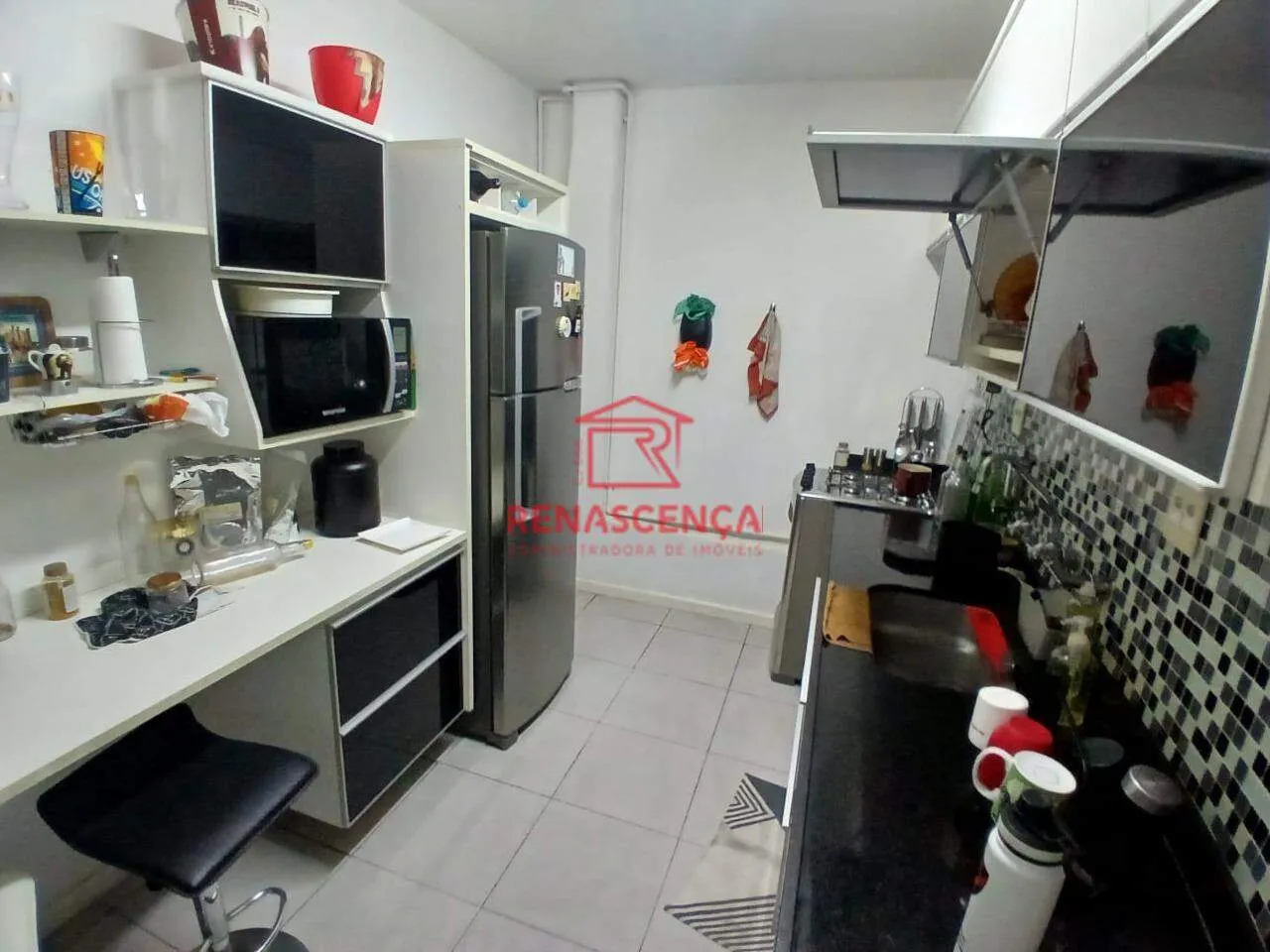 Mountain view in a 3-bedroom apartment, 208 m² — photo 6