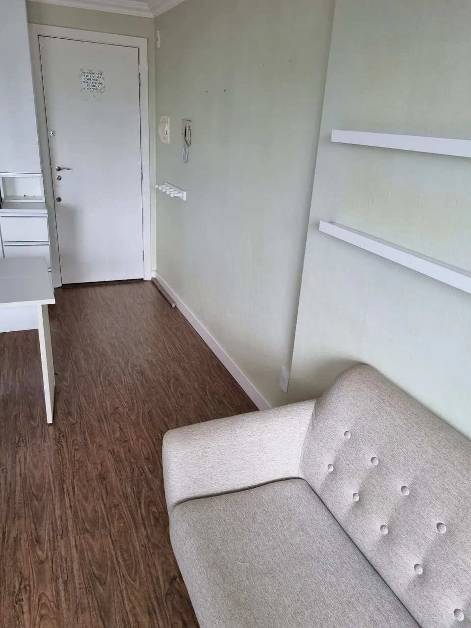 Furnished studio apartment with 1 bedroom and 1 bathroom — photo 11