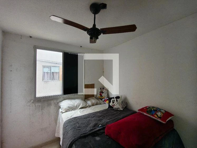 Apartamento de 50 m² com máquina de lavar e banheira — photo 24