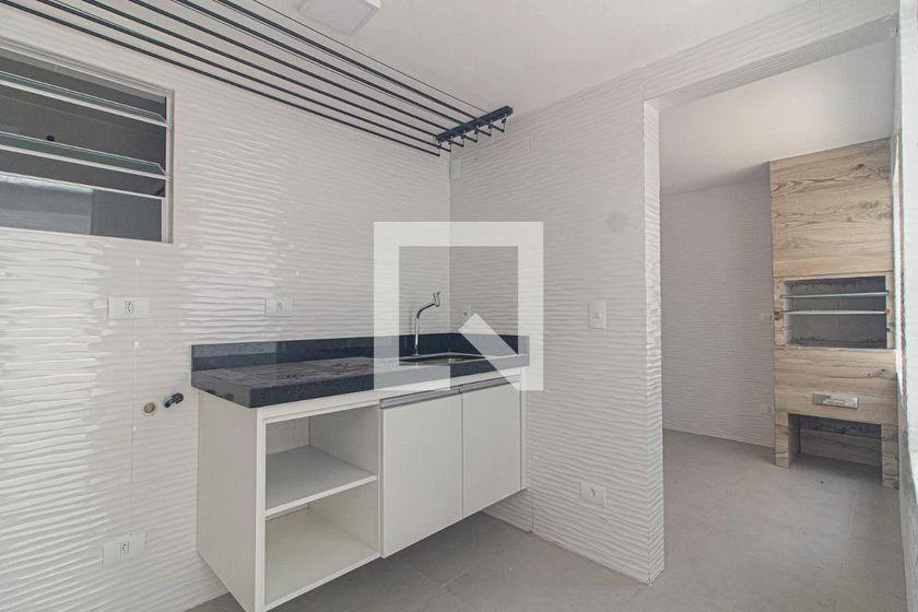 Unfurnished apartment with a private garden and 3 bedrooms — photo 30