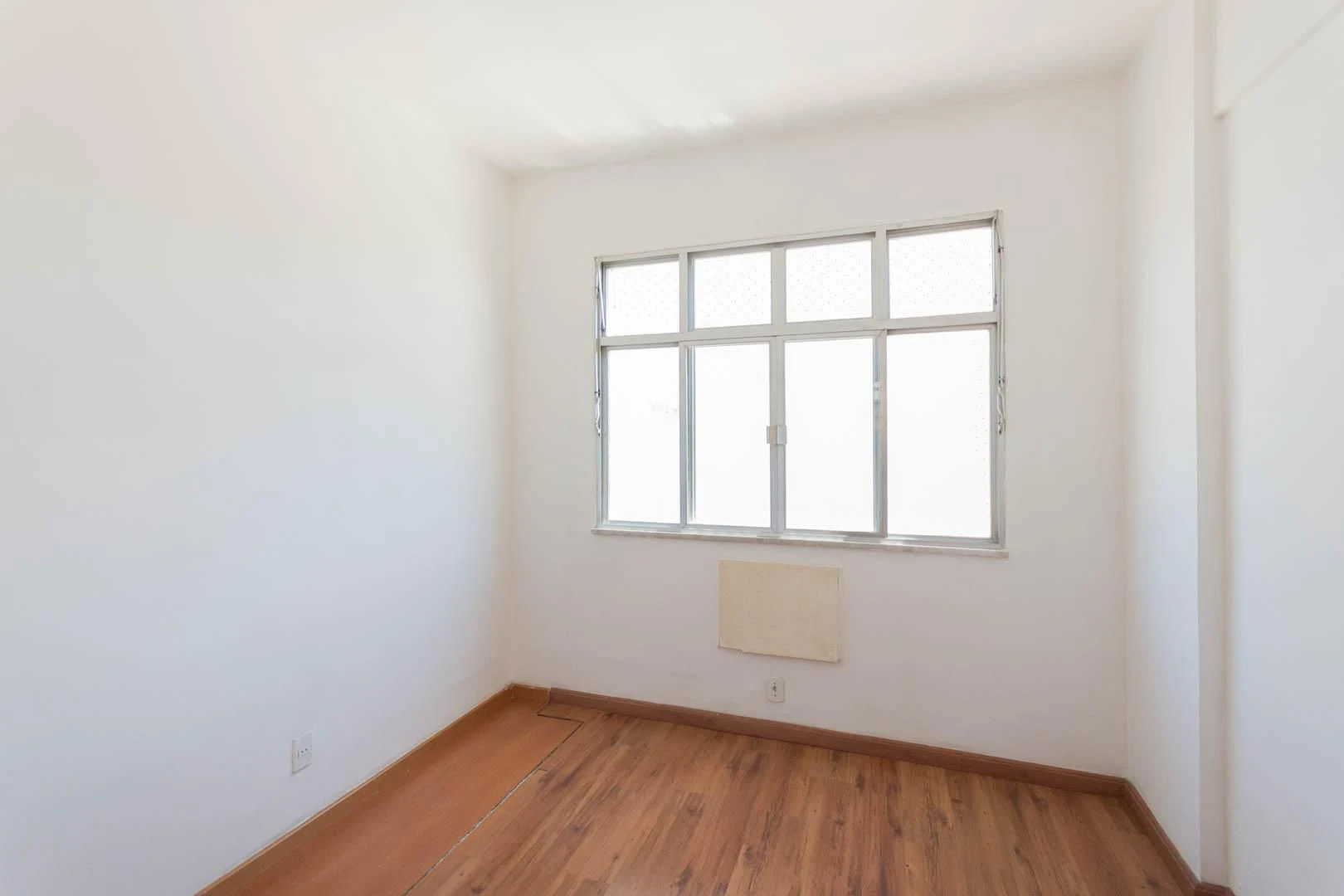 2-bedroom apartment with 1 bathroom, no parking space — photo 14