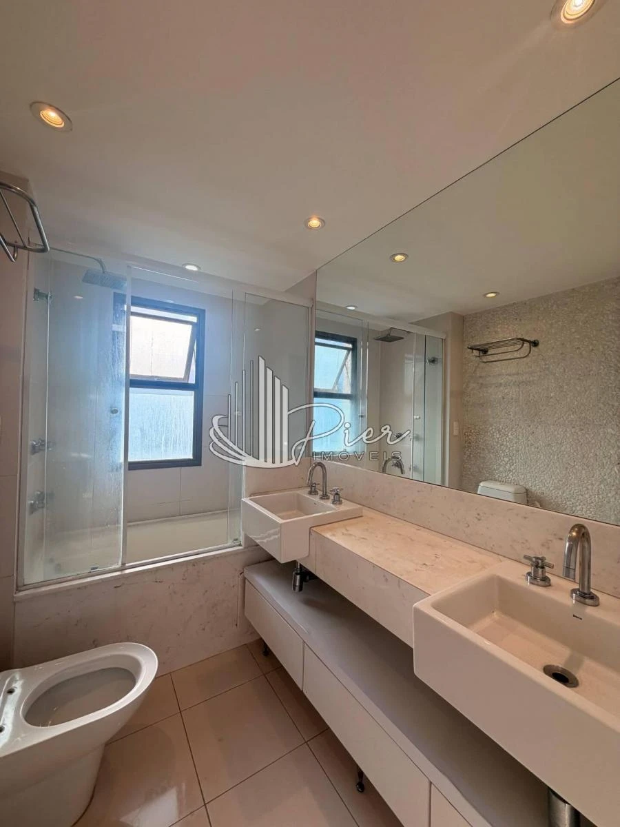4 quartos e janelas do piso ao teto: apartamento de 174 m² — photo 19