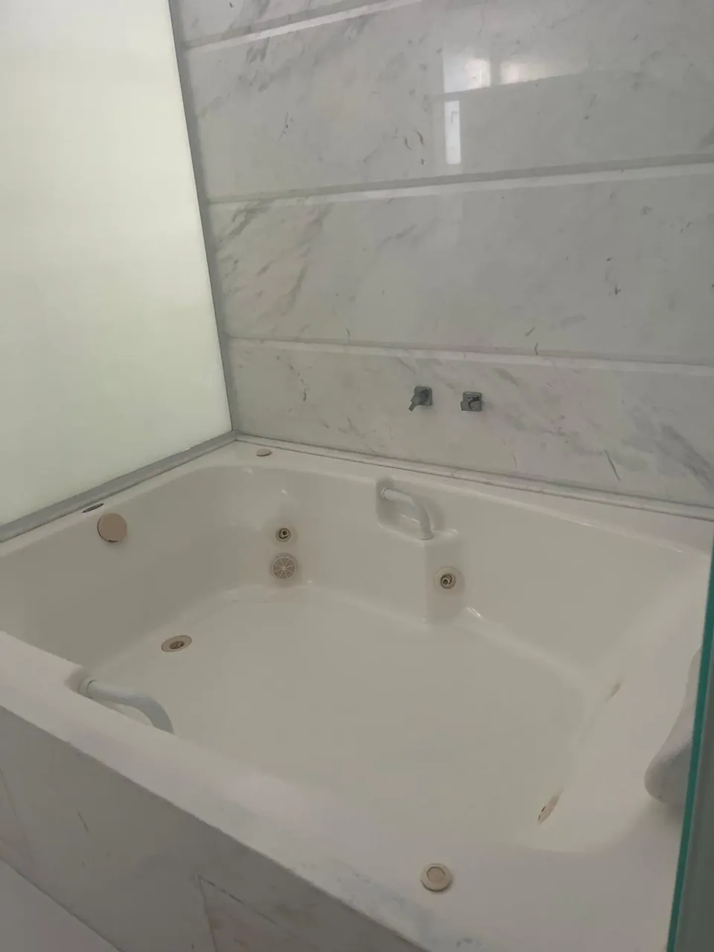 Furnished house with 5 en-suite bedrooms and 630 m² — photo 73