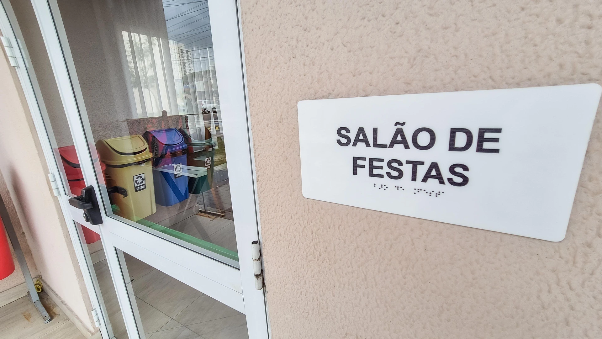 Apartamento com 2 quartos e varanda — photo 56