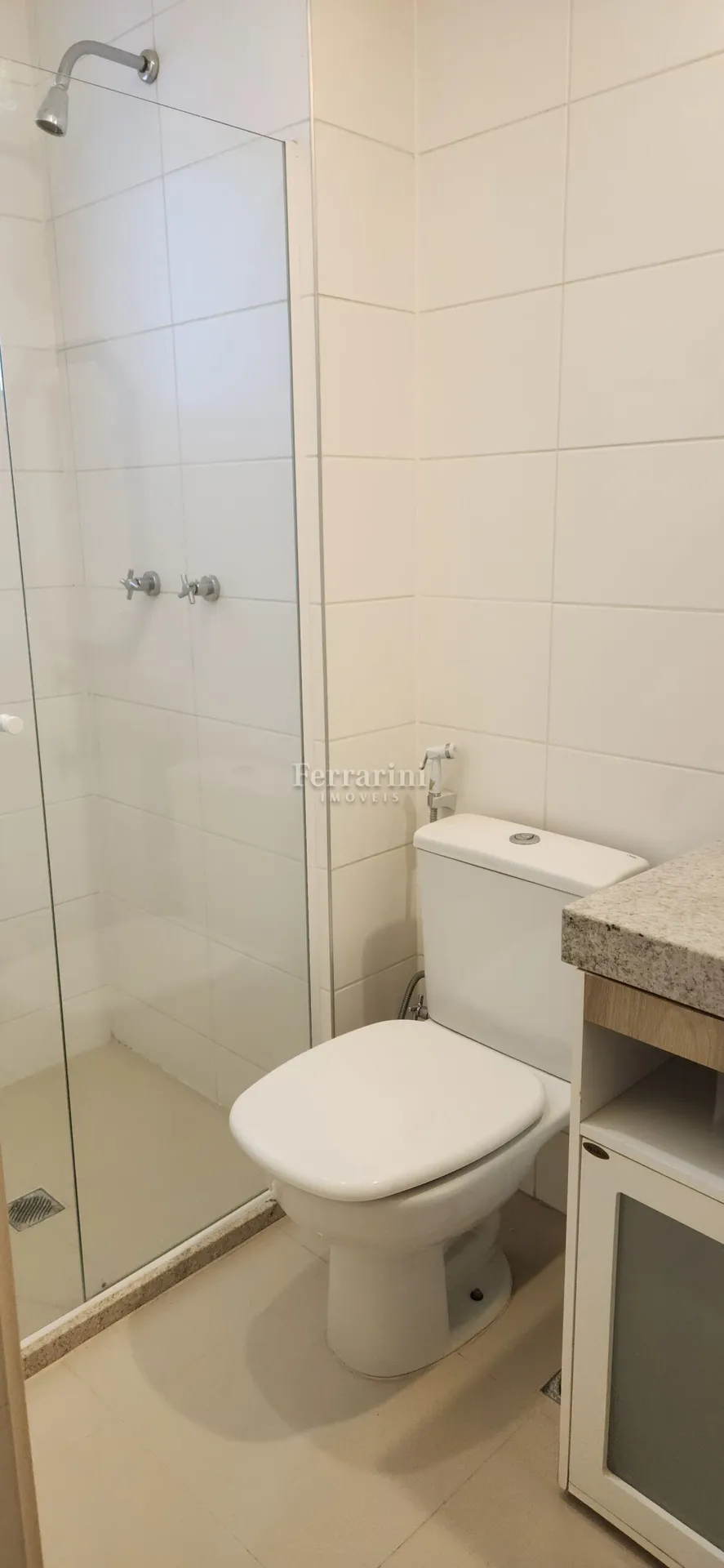 Apartment with 3 bedrooms and a closed kitchen — photo 13