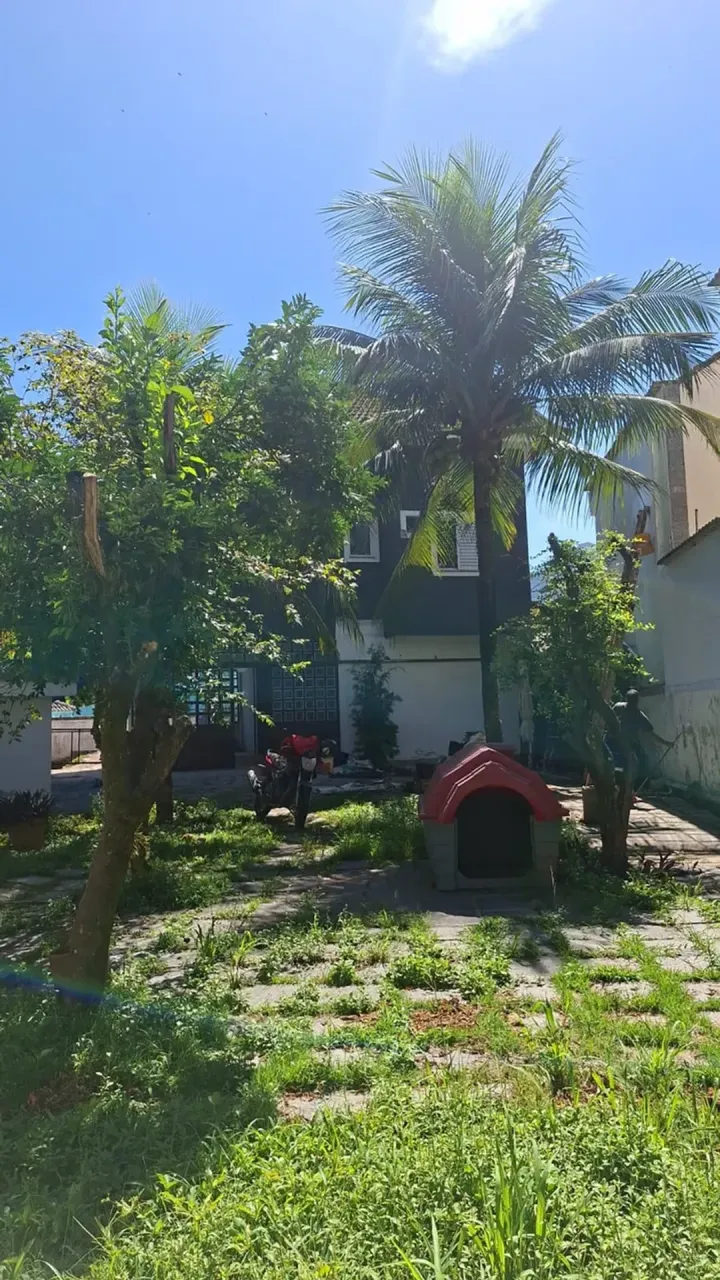 Rental house with 400 m², 4 bedrooms and 5 bathrooms — photo 3