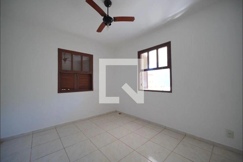 Casa de 2 dormitorios y 120 m² — photo 3