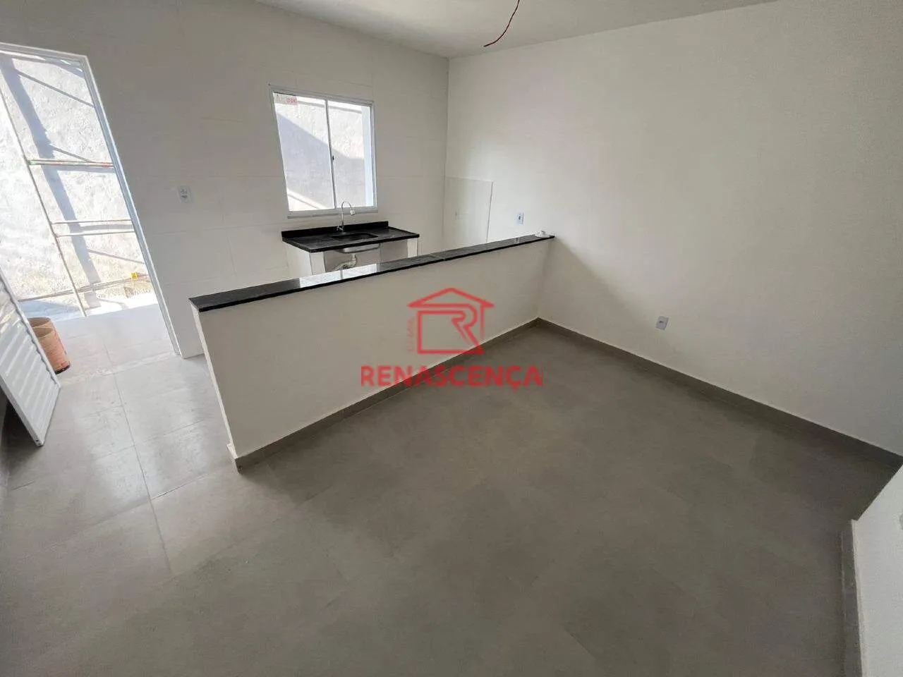 Casa com 1 quarto e cozinha aberta com fogão compacto — photo 6