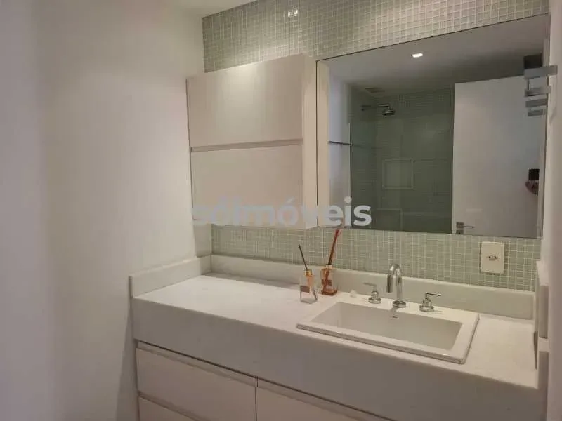 Apartamento mobiliado com 1 quarto e 3 banheiros — photo 17