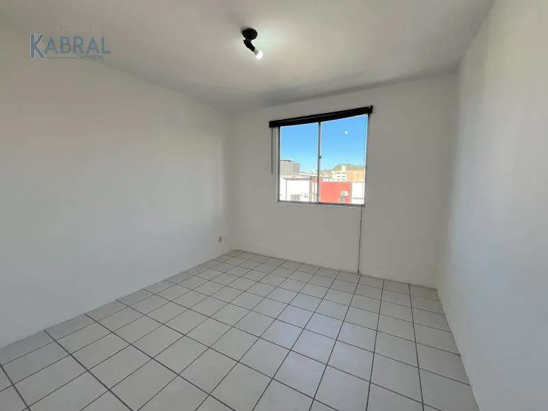 Apartamento sem mobília com 2 quartos e 1 vaga — photo 9