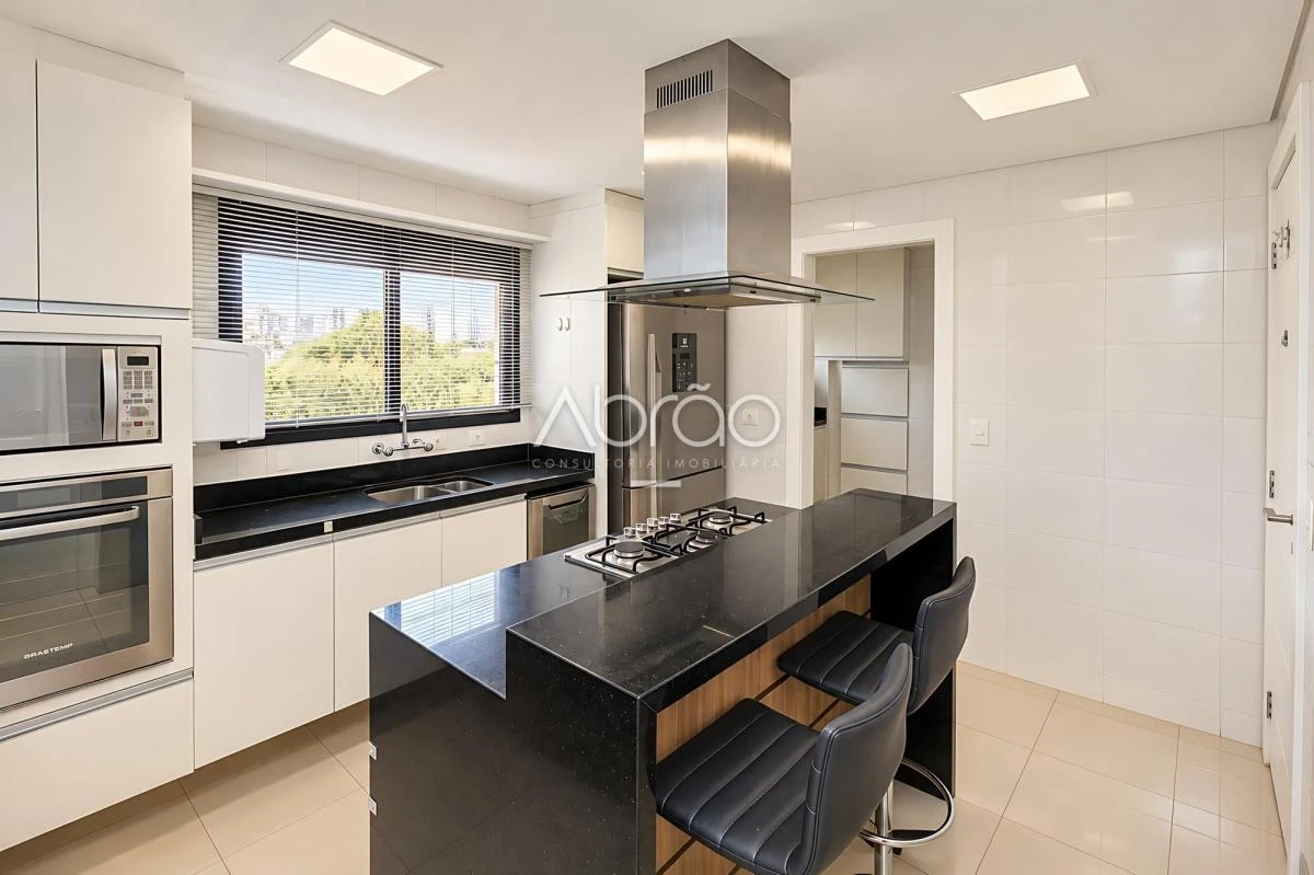 Furnished apartment, 114 m², with a home office — photo 3