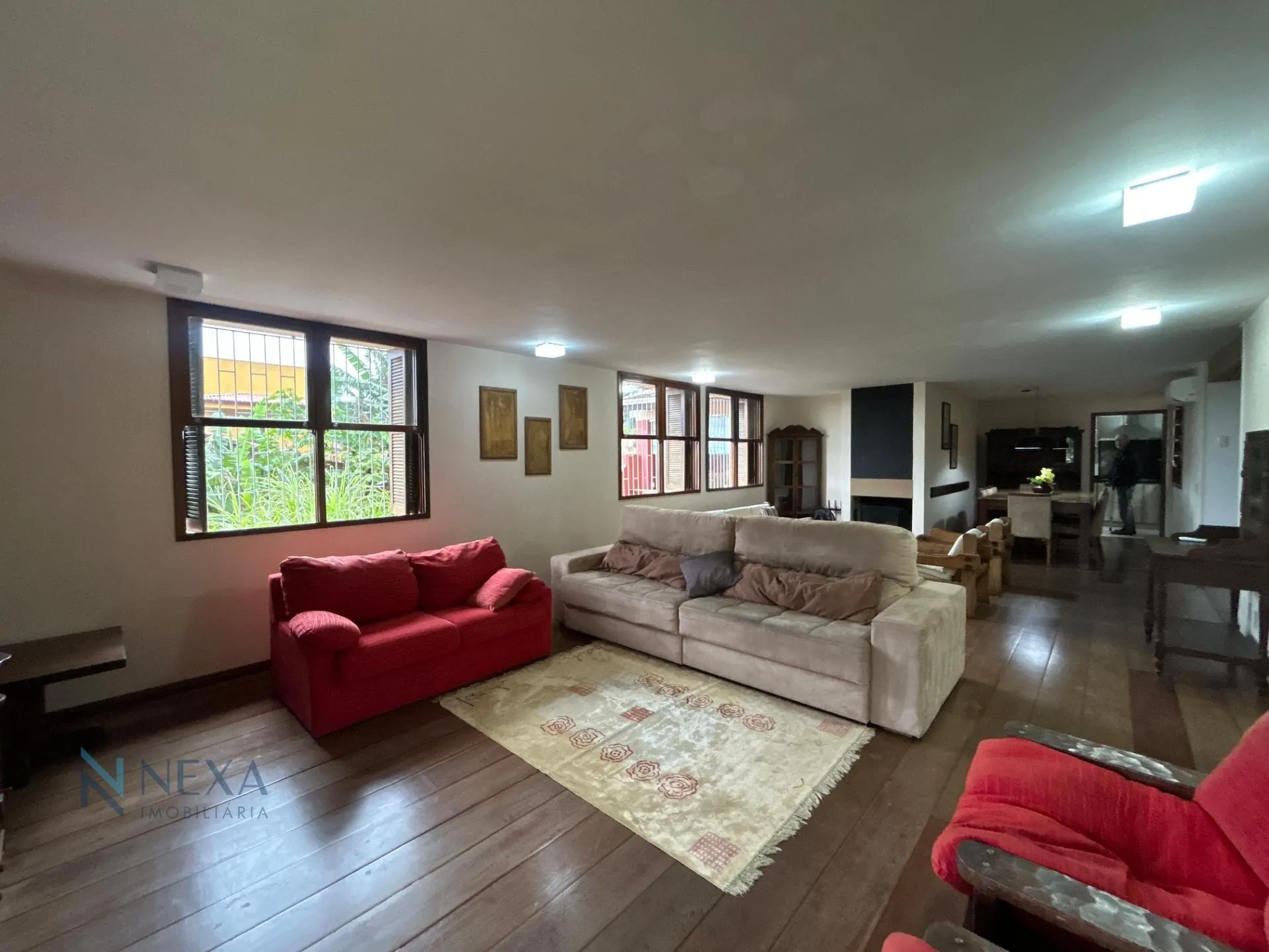 House with 5 bedrooms and 499 m², 2 en-suites — photo 25