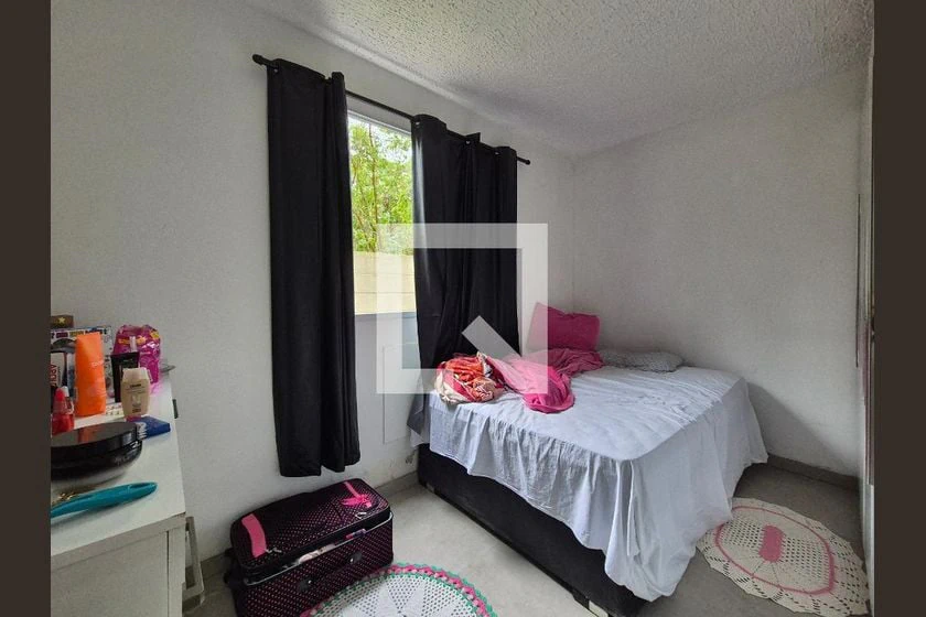 Furnished 2-bedroom apartment with an open kitchen — photo 21