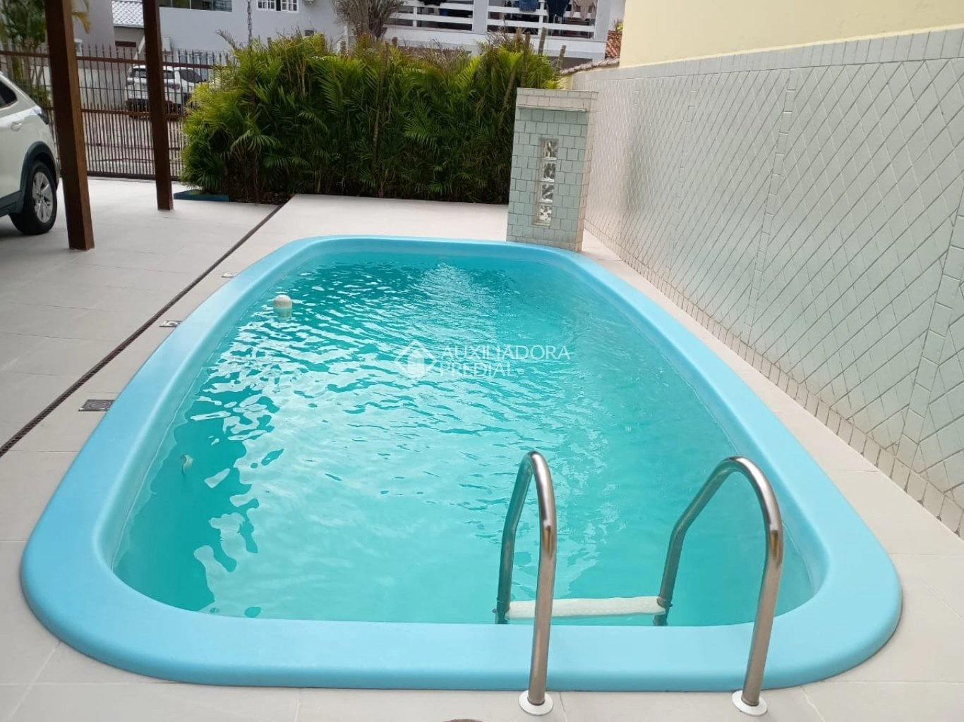 2-bedroom house with a garden in Florianópolis — photo 9