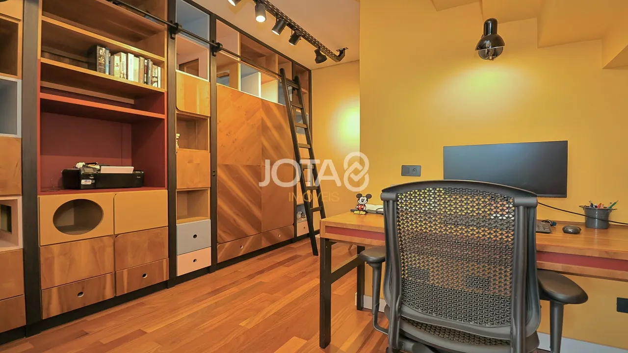 Duplex penthouse with 2 bedrooms and 231 m² rental — photo 13