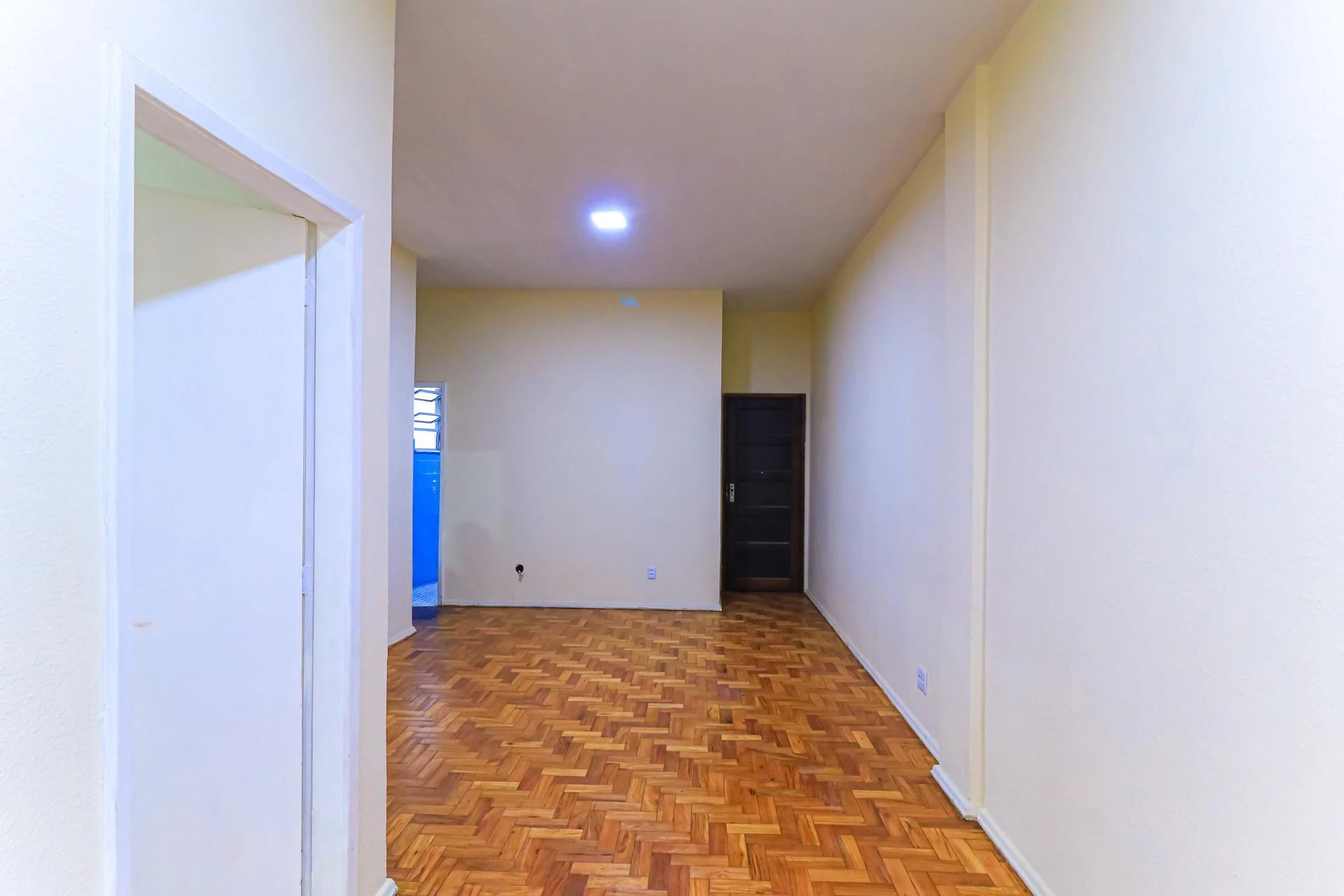 Apartamento de 2 dormitorios con cocina independiente — photo 19