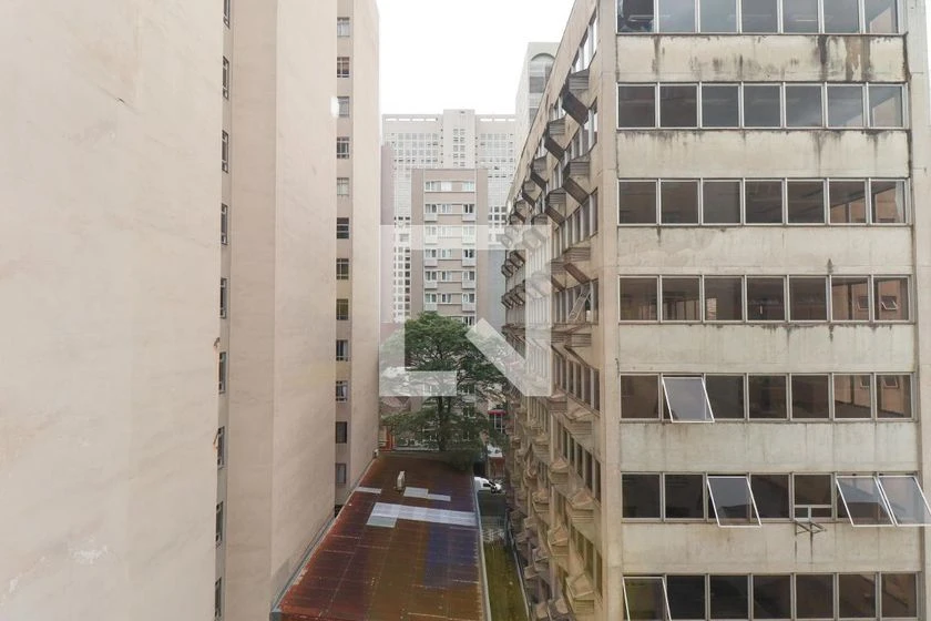 Rental apartment with 2 bedrooms and a private BBQ area — photo 3