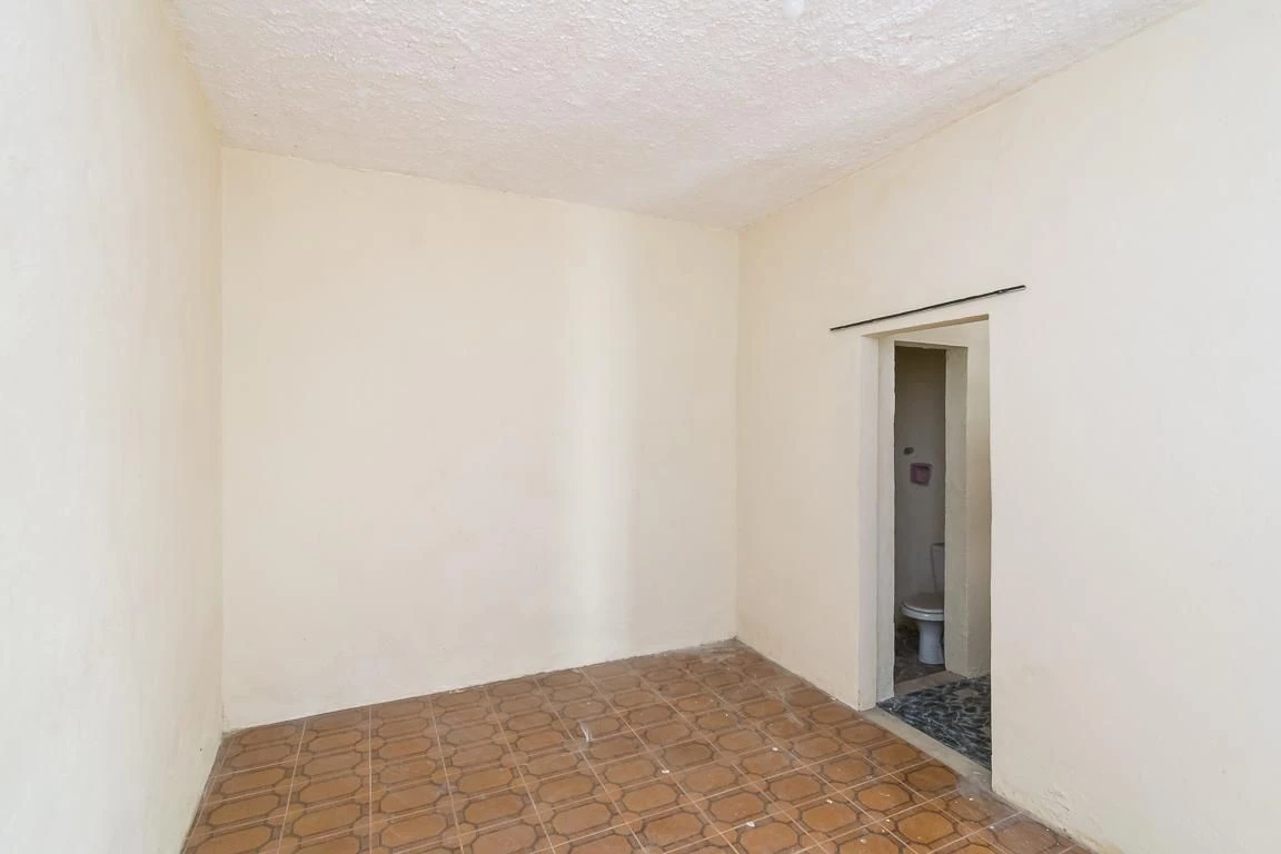 3-bedroom house, 1 with its own bathroom, 90 m² — photo 42