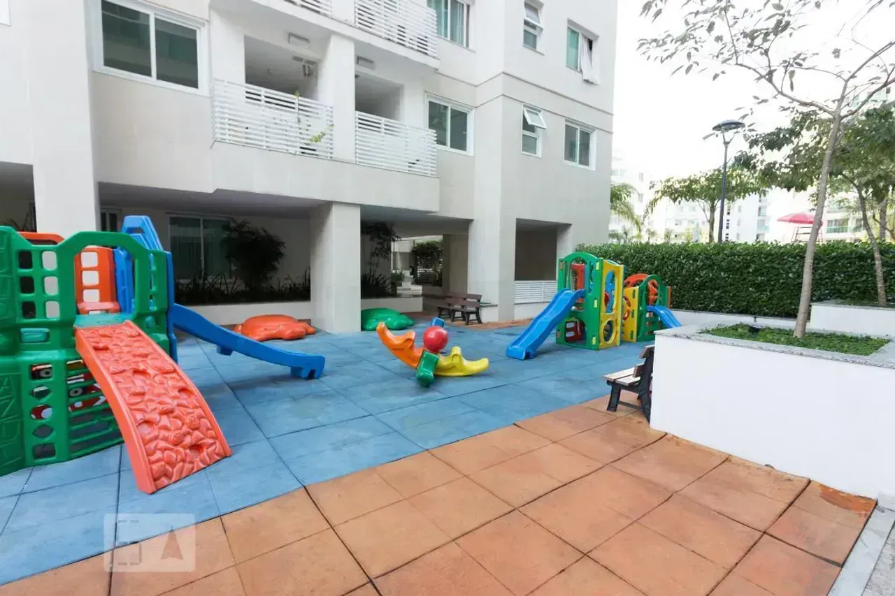 2-bedroom apartment with enclosed balcony and parking — photo 56
