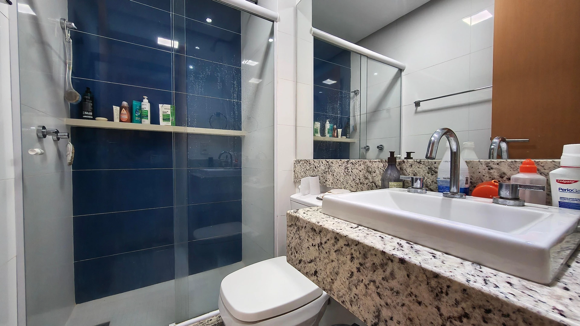 Furnished apartment, 160 m², with a glass-enclosed balcony — photo 35