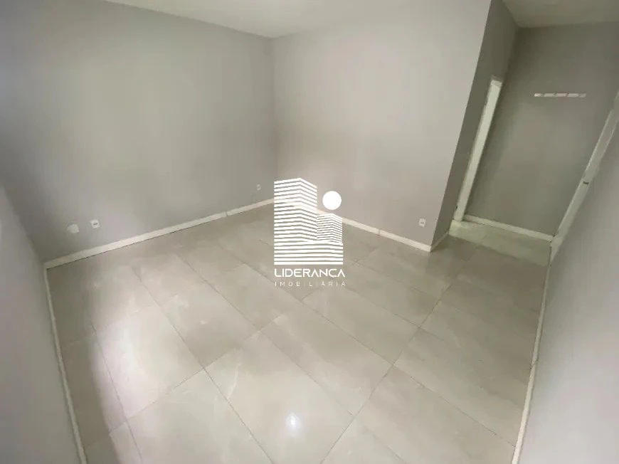 4-bedroom house with private garden and BBQ area — photo 18