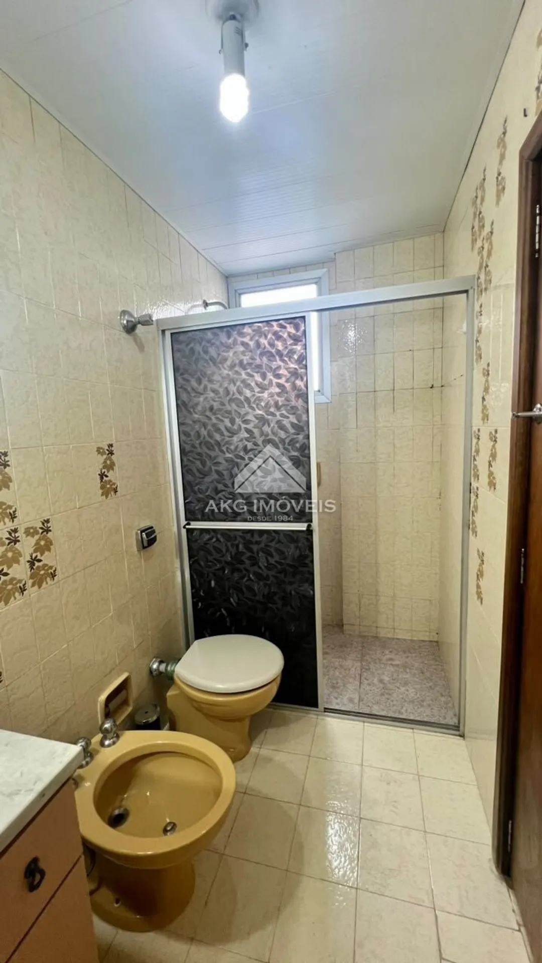 3-bedroom apartment with a home office in Curitiba — photo 22
